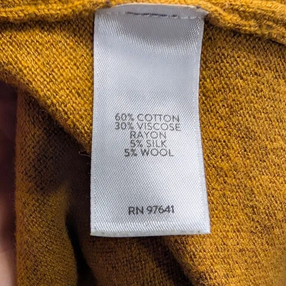 J Jill V-Neck Dolman Sleeve Mustard Silk Wool Cotton Soft Cozy Blend Sweater M - Picture 3 of 9